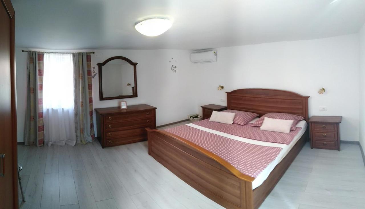 Casa Simeti Lägenhet Poreč Exteriör bild
